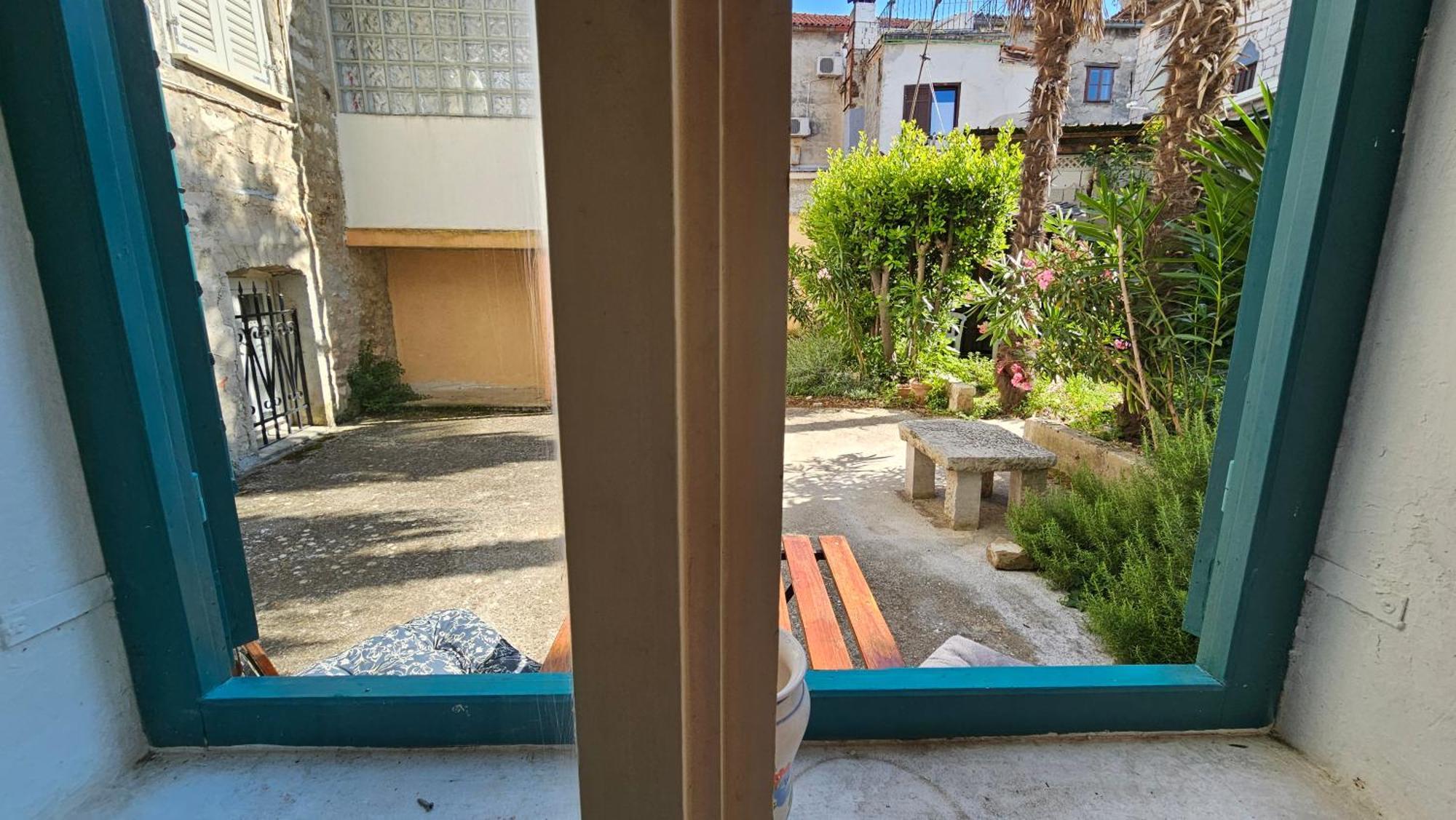 פורץ Eufrasiana Apartments מראה חיצוני תמונה