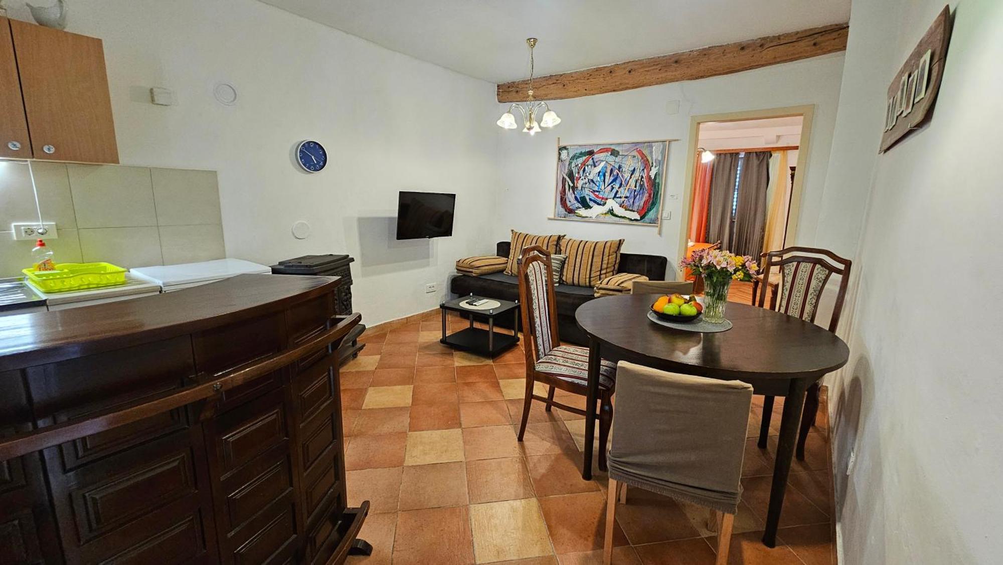 פורץ Eufrasiana Apartments מראה חיצוני תמונה